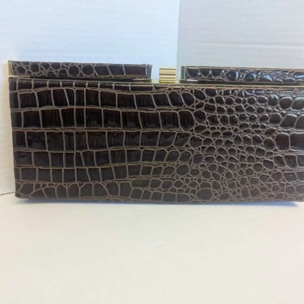 Vintage Joan Rivers Classics Brown Croc Envelope Clutch Purse for Her 11x4.5x.1